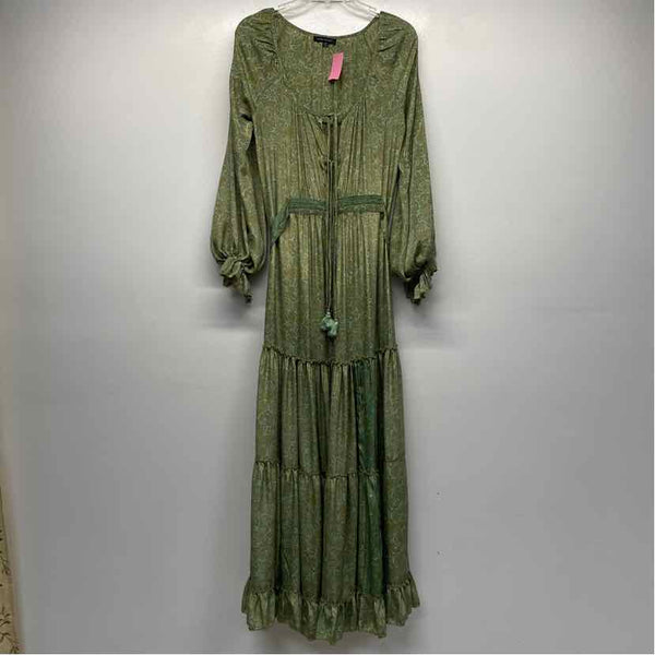 Karma Living Size One Size-M Women's Green Pattern Maxi Dress