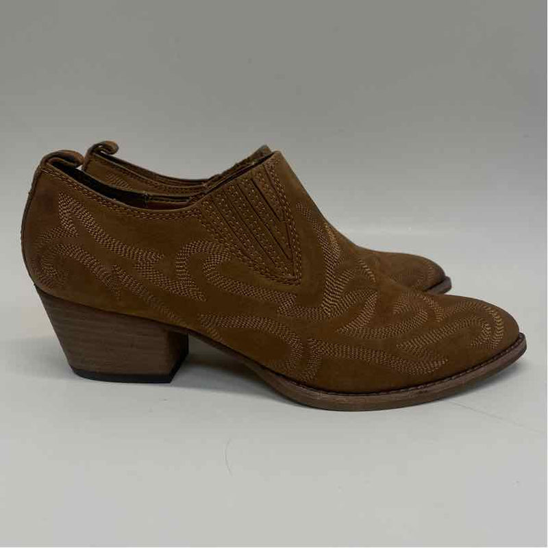 Dolce Vita Size 8.5 Women's Tan Embroidered Pointed Toe Booties