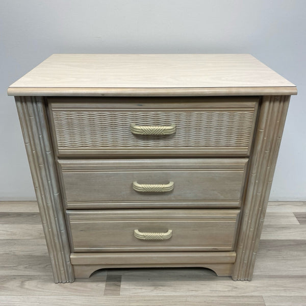 Florida Furniture Industries Beige Wood 3-Drawer Bachelor Chest