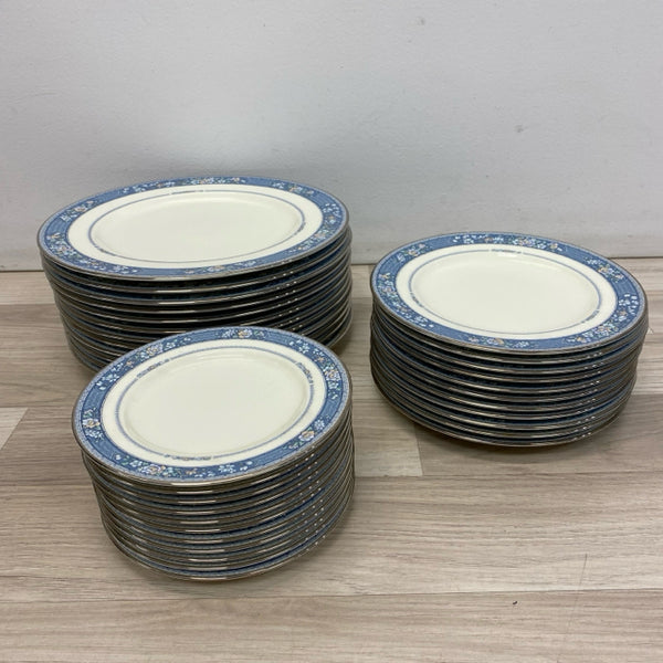 おはな【廃盤品】Noritake Christine Noritake 7056 Christina Ivory China 12 Piece Set Of 6 Each