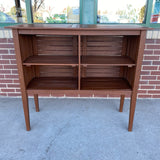 Brown Wood Bar Table w 2 Bar Stools