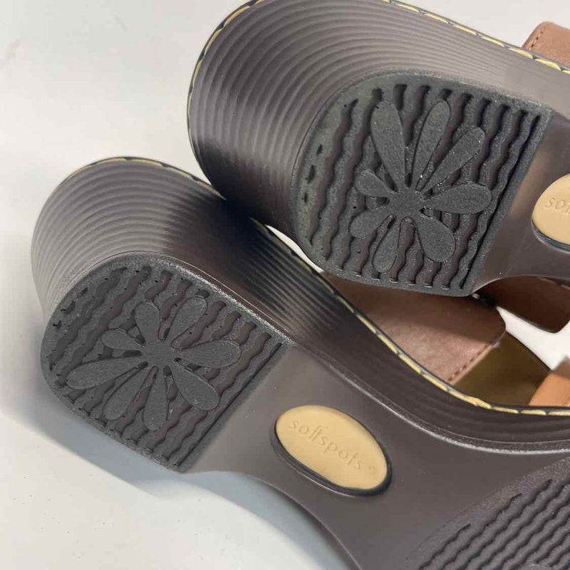 Softspots Size 8.5 Women's Brown Color Block Slip On Sandals