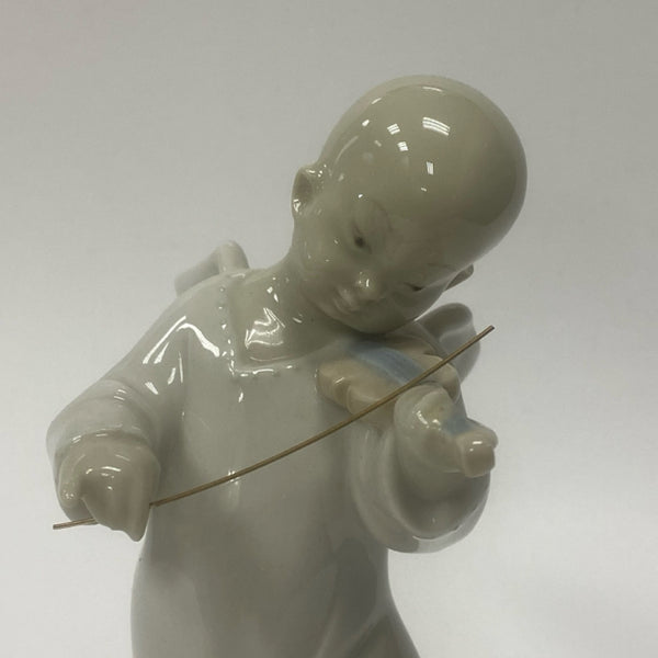 Lladro Figurine - Angel Playing Violin