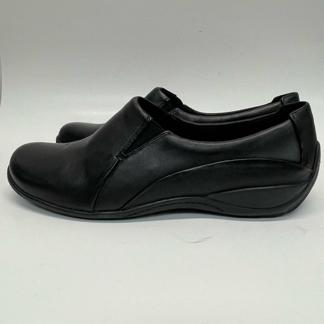 Clarks Collection Size 11.5 Women's Black Solid Slip On Shoes