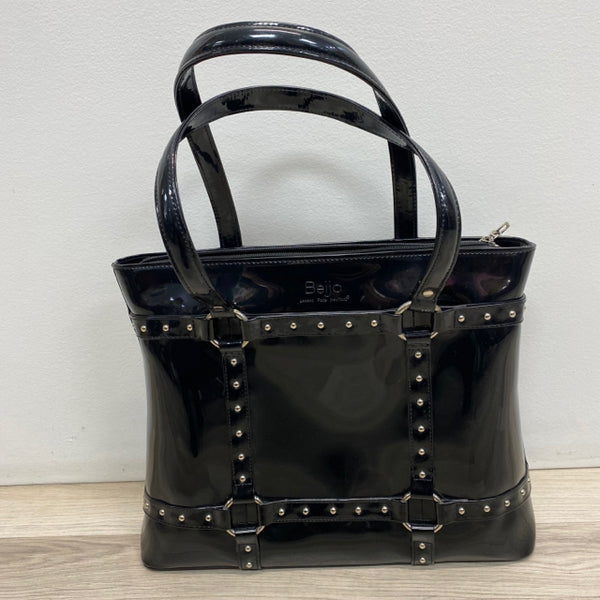 Beijo Black Patent Leather Solid Faux Leather Satchel Handbag