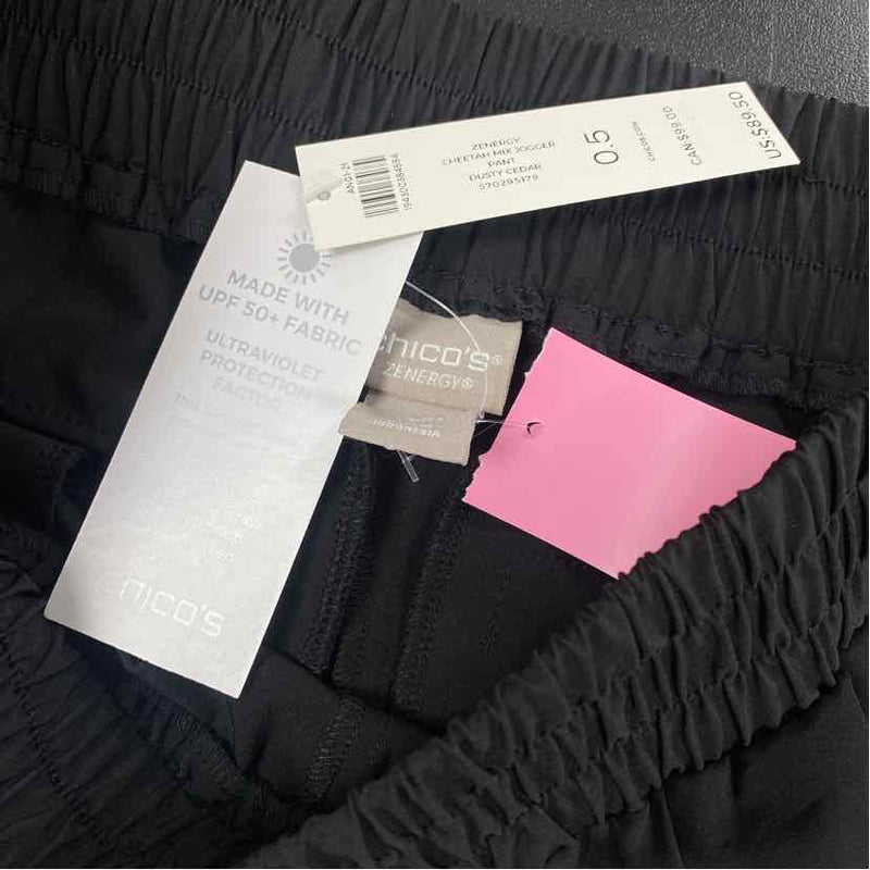 Chico's Zenergy Size 0.5- 6 Women's Black-Multi Animal Print Activewear Pants
