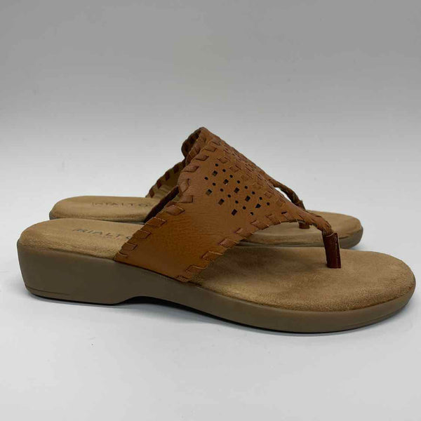 Rialto Comfort Size 8 Women's Brown Solid Camel Toe Sandals