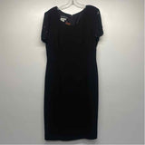 Donna Morgan Size 10-M Women's Black Spiral Shift Dress