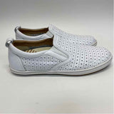 Taos Size 8 Women's White Cut Out Slip On Shoes