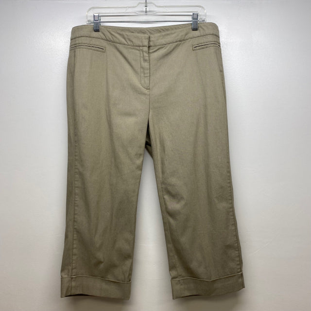 Worth Women's Size 14 Tan Solid Capri