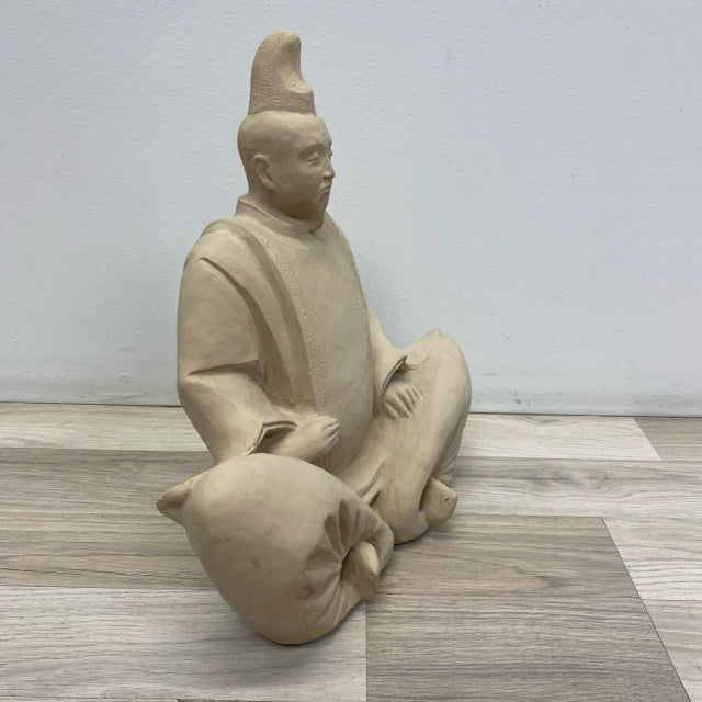 Beige Pottery Figurine -"Wise Man" Austin Proding 1981