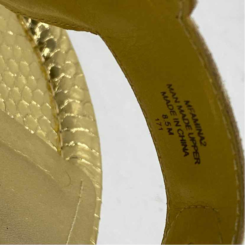 Marc Fisher Size 8.5 Women's Gold Shimmer Camel Toe Sandals