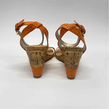 Bandolino Size 8 Women's Orange Animal Print Wedge Sandals