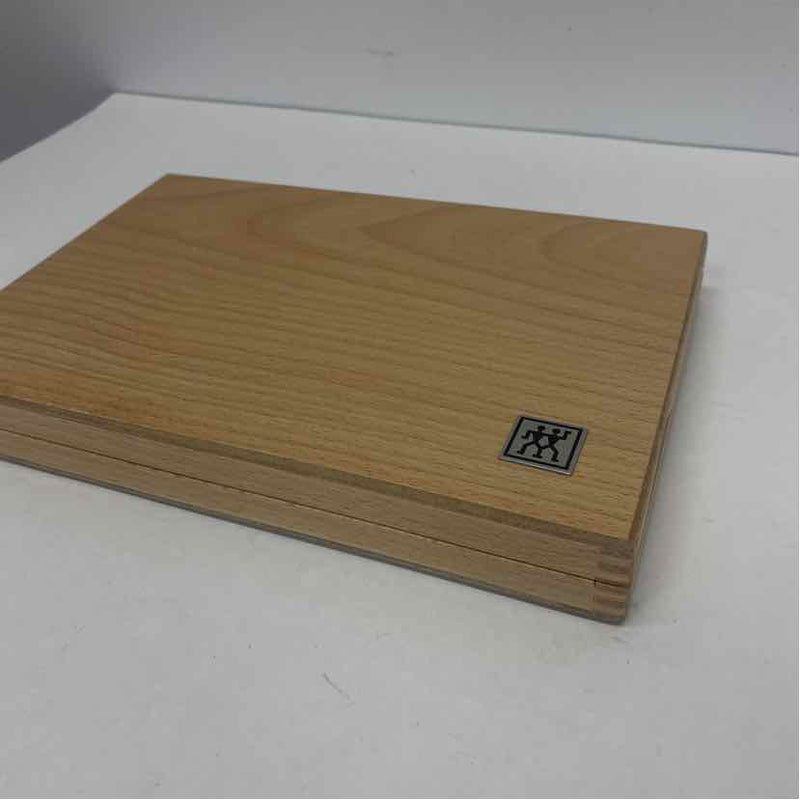 Zwilling J.Z. Henckels Silver Stainless Steel 8-Piece Knife Set w Wood Case