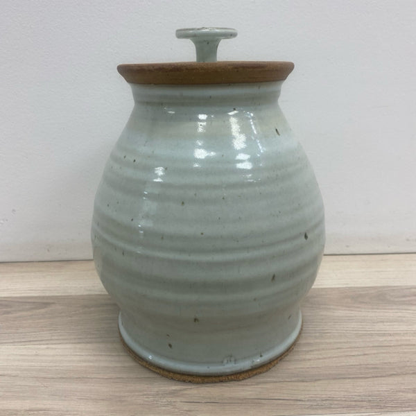 Mint-Brown Pottery Jar