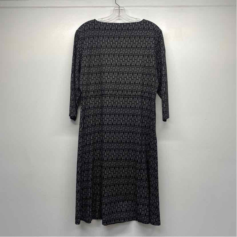 Toad&Co Size Xl Women's Black-White Pattern Shift Dress