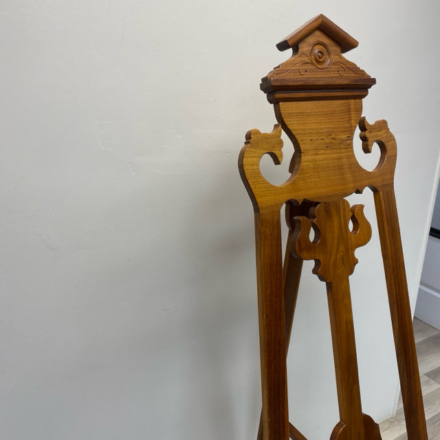 Brown Wood Decorative Easel to Display Artwork
