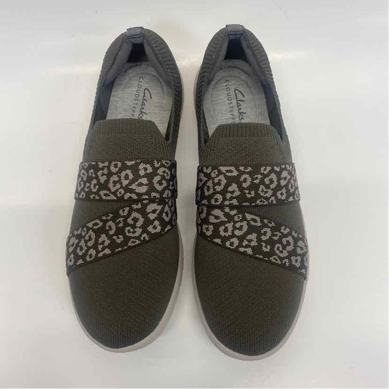 Clarks Size 8 Women's Olive Patchwork Slip On Shoes