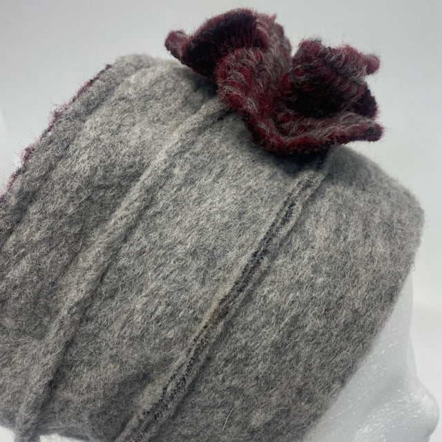 LaFenice Gray-Burgundy Wool Hat