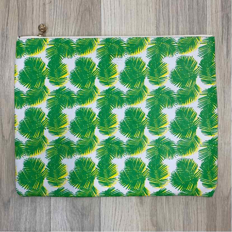 OTG 247 # 8 Green-White Pouch-Bag