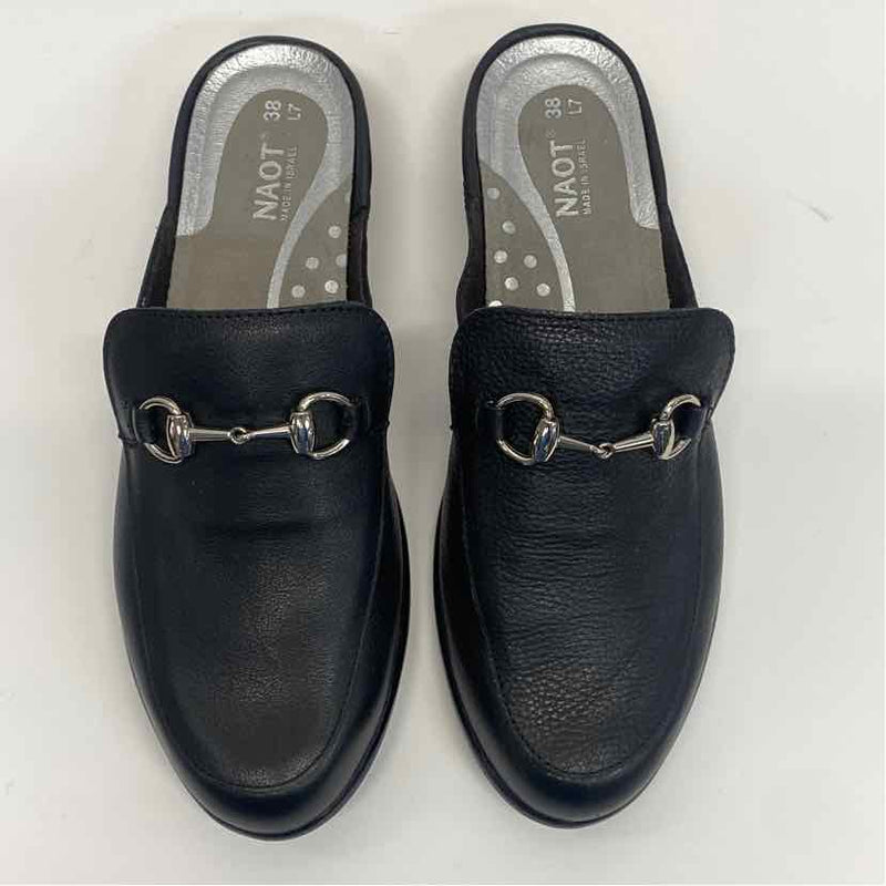 Naot Size 38-7.5 Women's Black Solid Slide Flats