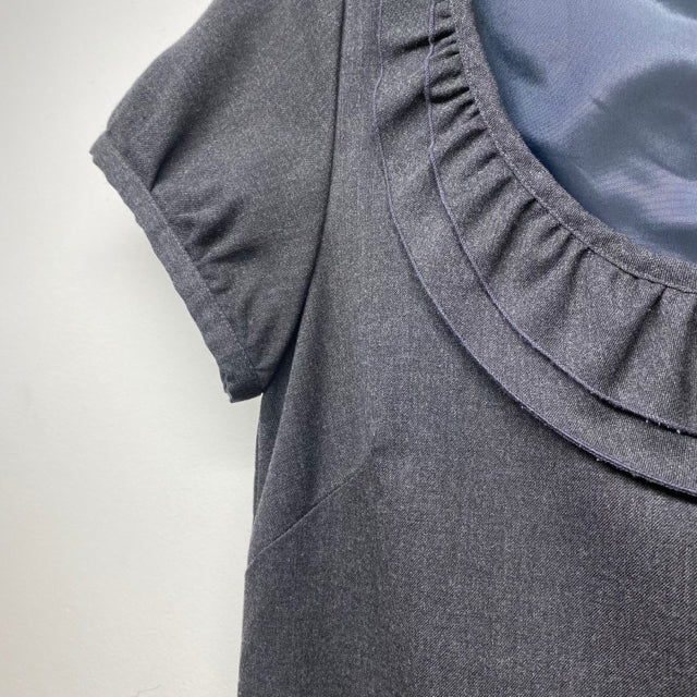 Gap Size 4- S Women's Gray Solid Short Sleeve Dress