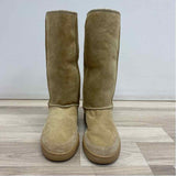 Ugg Size 8 Women's Tan Solid Shearling Boots
