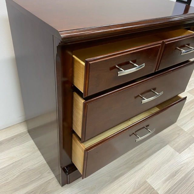 Impressions by Thomasville Brown Wood Dressers/Chest