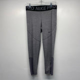 Nike Pro Size L Women's Gray Tweed Capri Activewear Pants