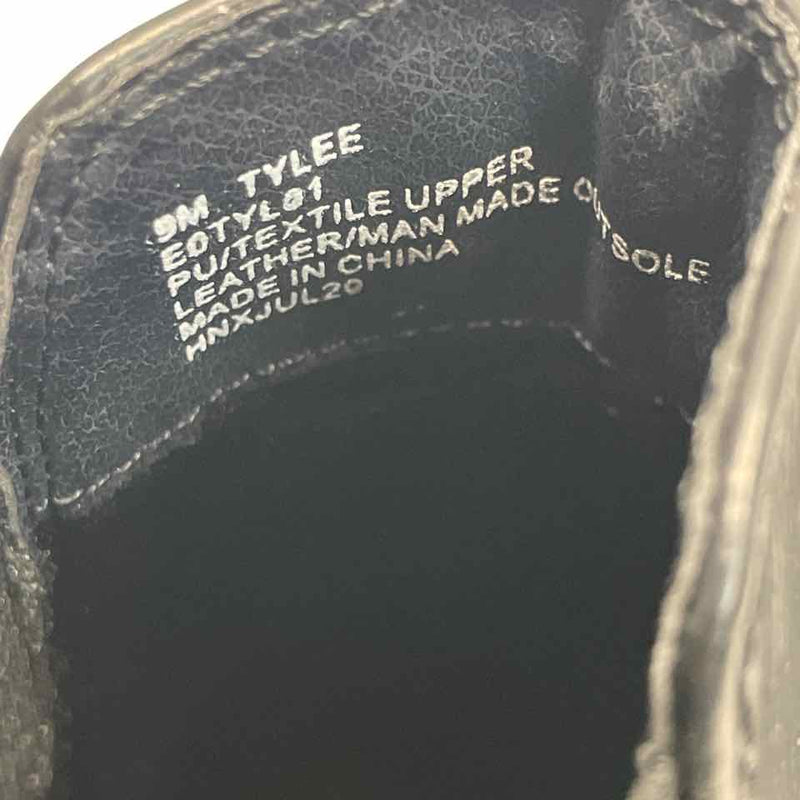 Esprit Size 9 Women's Black Solid Zip Up Booties