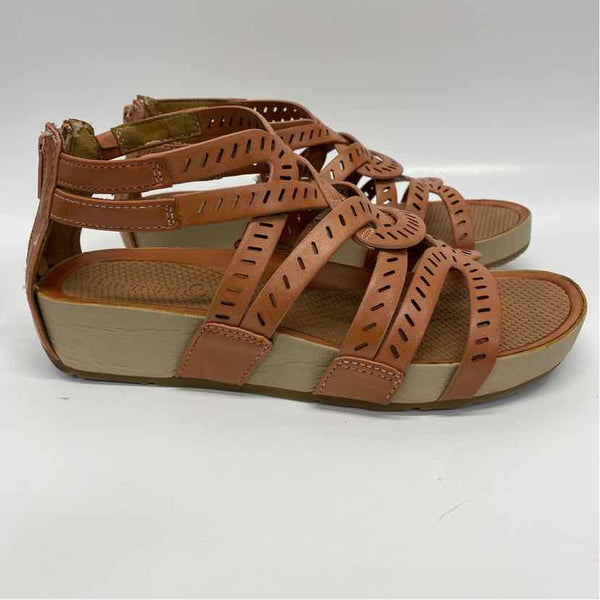 Baretraps Size 7.5 Women's Brown Cut Out Gladiator Sandals