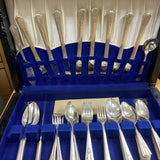 Oneida Silver Plated 64 Piece Flatware in Box