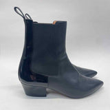 Valentino Size 39-8 Women's Black Solid Chelsea Booties