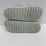 Oiselle Size 7-7.5 Women's Light Gray Solid Strappy Sandals