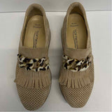 Softwaves Size 39.5-8.5 Women's Beige Cut Out Platform Shoes