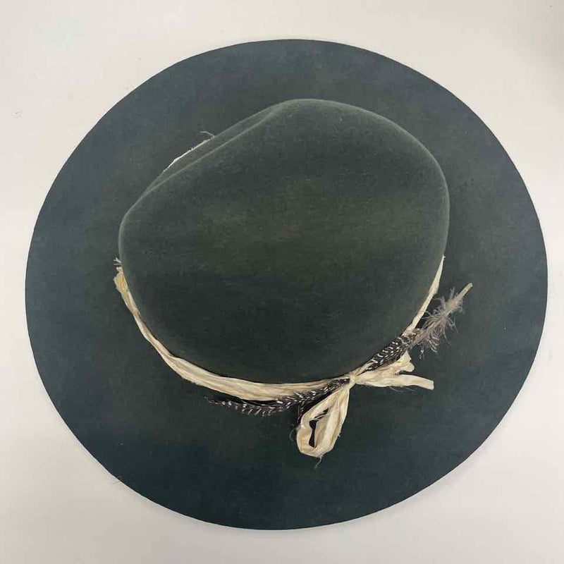 Lovely Bird Solid Green Felt Hat