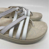 Merrell Size 7 Women's White Solid Strappy Sandals