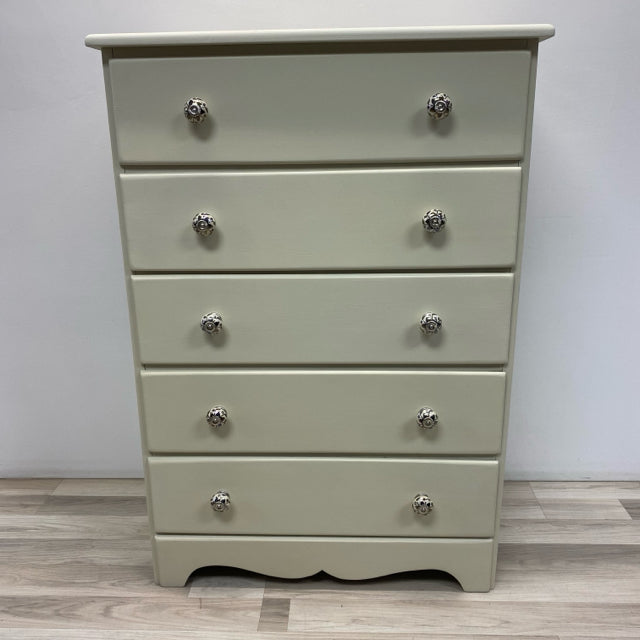 Thayer White Wood Solid 5 Drawer Chest of Drawers