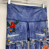 Niyama Sol Size S Women's Blue-Multi Print Capri Activewear Pants