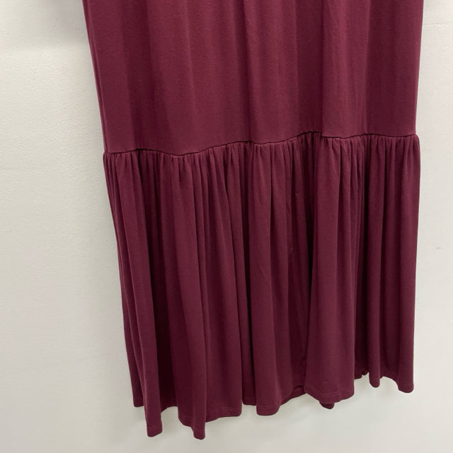 Saint + Sofia Size 12-L Women's Burgundy Solid Maxi-Long Sleeve Dress