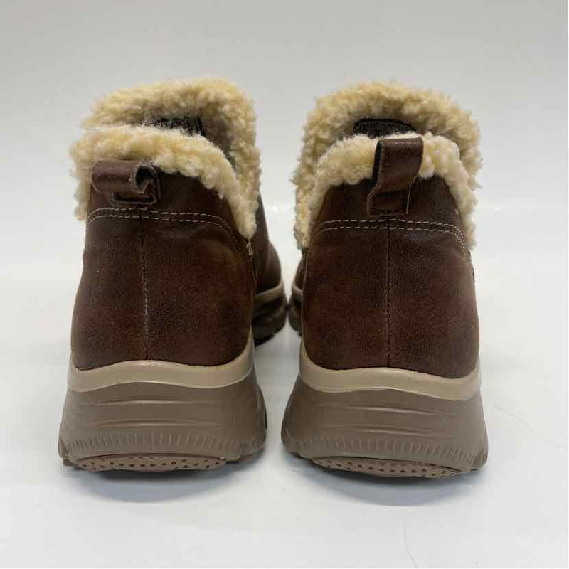 Skechers Size 7.5 Women's Brown Solid Ankle Booties
