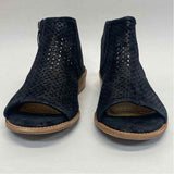 Sofft Size 8 Women's Black Cut Out Open Toe Booties