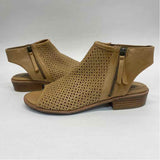 Sofft Size 8 Women's Tan Cut Out Open Toe Booties
