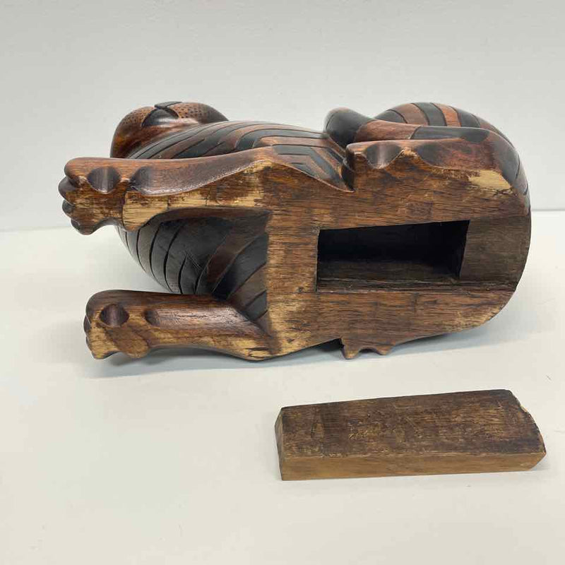 Cat figurine Anglo- indian Hand-carved mahogany. with hidden compartment