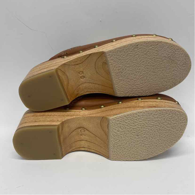 ELF Size 6.5 Women's Caramel Solid Clog Shoes