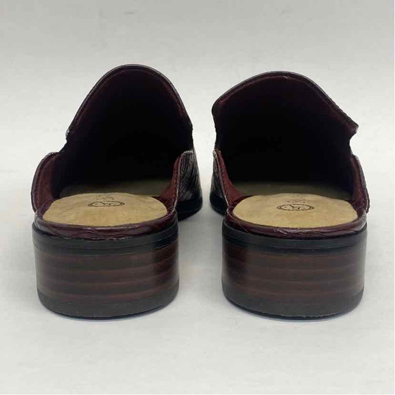 Bella Vita Size 8 Women's Burgundy Animal Print Mules Shoes