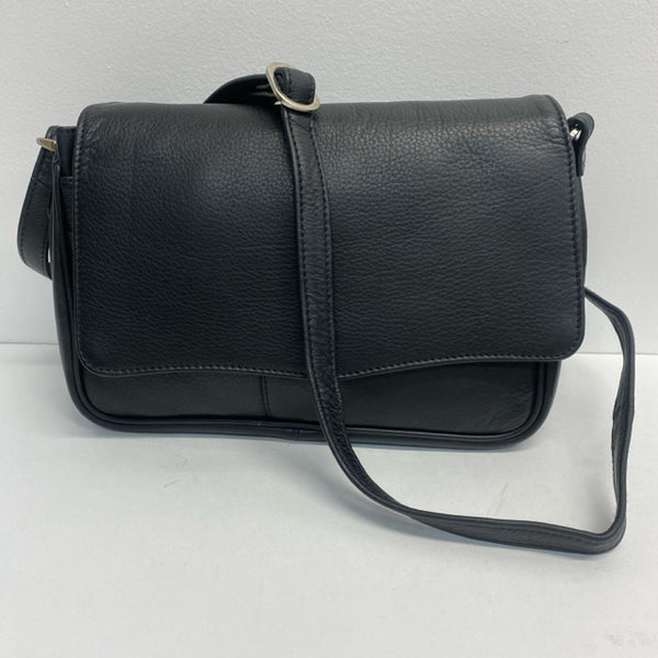 Dee Earl Black Leather Solid Crossbody Handbag