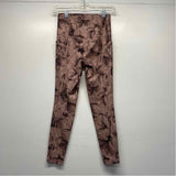 Athleta Size XS Women's Blush Floral Capri Activewear Pants