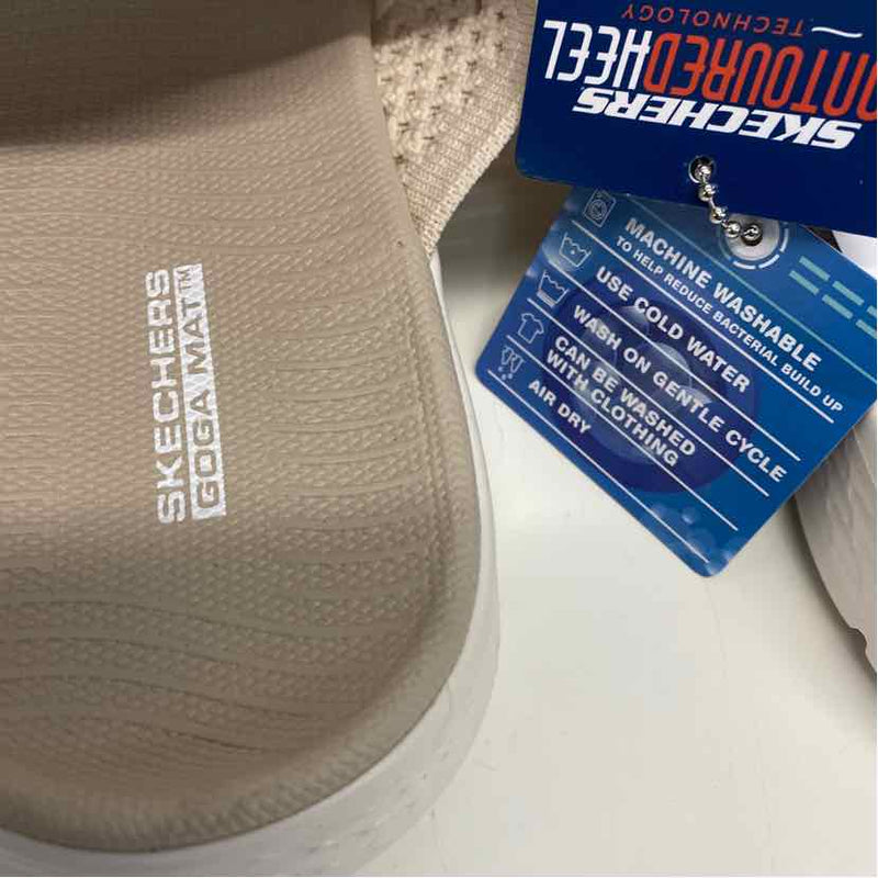 Skechers Goga Mat Size 7 Women's Tan Cut Out Slip On Sandals