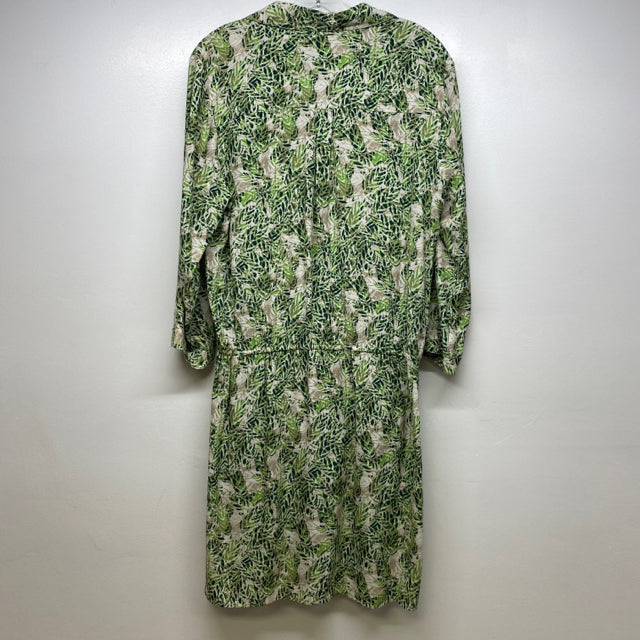 Cabi Size M Women's Green-Multi Pattern Long Sleeve Dress